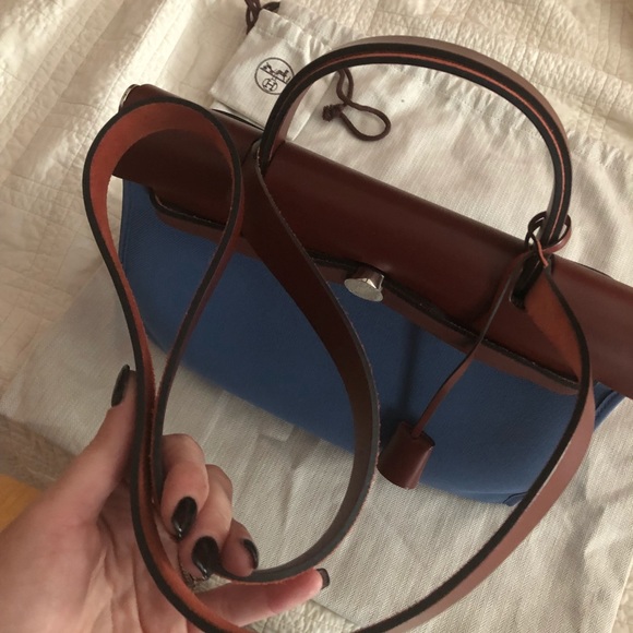 Hermès Herbag 31 (DISCONTINUED)⭐️1HR price drop⭐️ - Picture 3 of 8